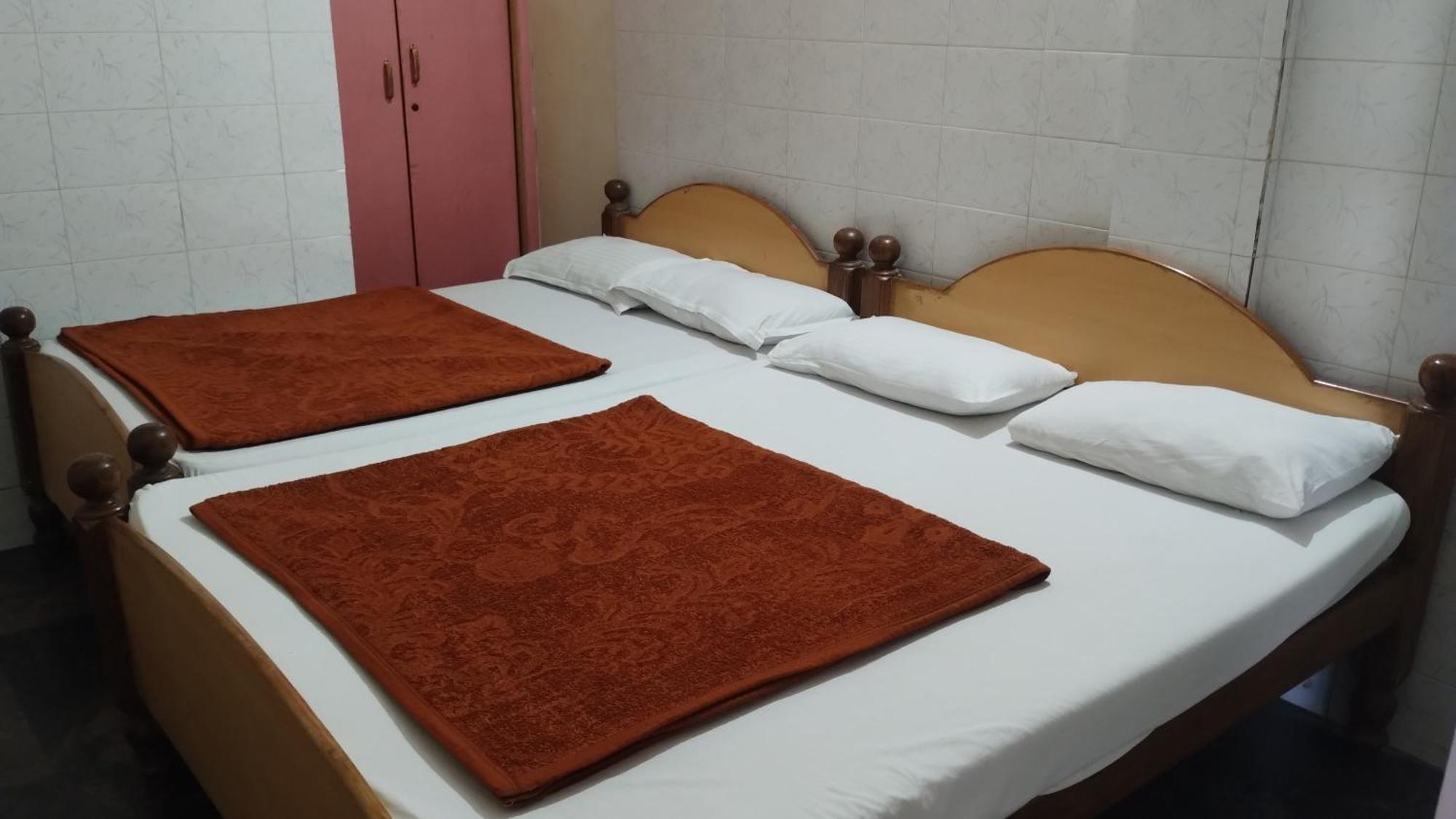 Sharada Kk Residency Villa Mysore Eksteriør bilde